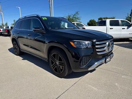 Black 2025 Mercedes-Benz GLS 450 4MATIC