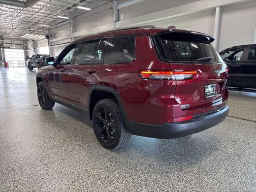 2025 Jeep Grand Cherokee L Altitude