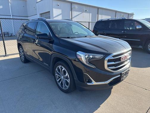 Ebony Twilight Metallic 2020 GMC Terrain SLT