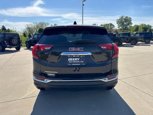 Ebony Twilight Metallic 2020 GMC Terrain SLT