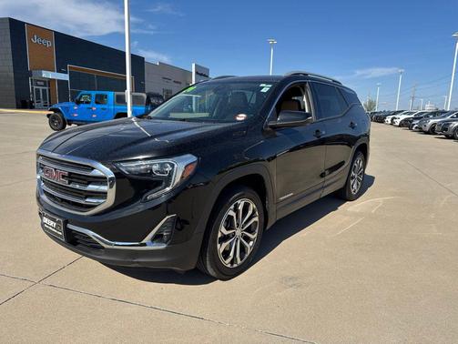 Ebony Twilight Metallic 2020 GMC Terrain SLT