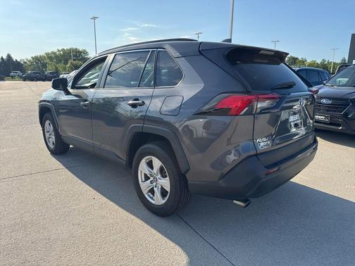 Magnetic Gray Metallic 2019 Toyota RAV4 XLE