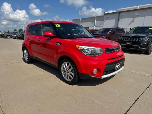 Inferno Red 2019 Kia Soul +
