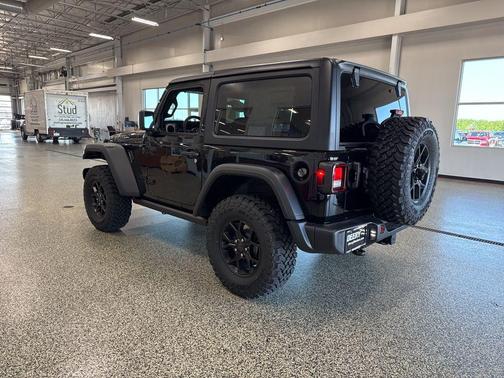 2025 Jeep Wrangler Willys