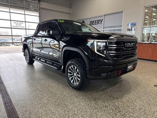 2022 GMC Sierra 1500 AT4