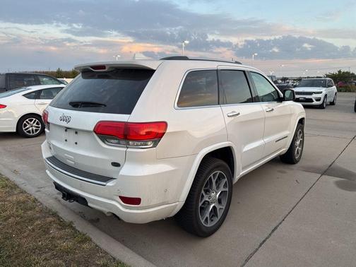 2019 Jeep Grand Cherokee Overland