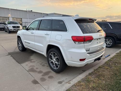 2019 Jeep Grand Cherokee Overland