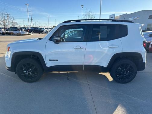 2022 Jeep Renegade Altitude