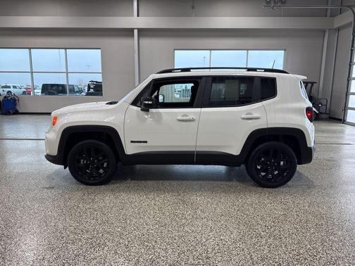 2022 Jeep Renegade Altitude
