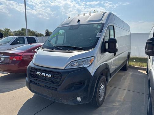 2025 RAM ProMaster 2500 Tradesman