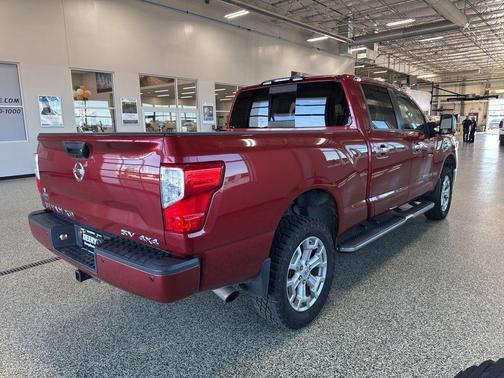 2018 Nissan Titan XD SV