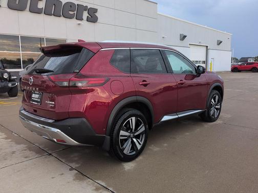 2021 Nissan Rogue Platinum