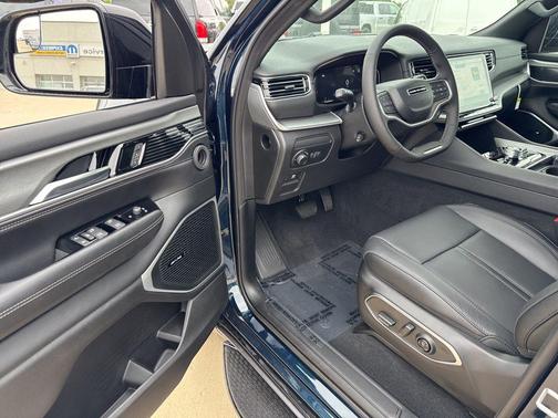Fathom Blue Pearlcoat 2026 Jeep Grand Wagoneer Limited Altitude