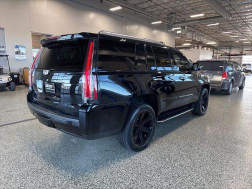 2020 Cadillac Escalade Luxury