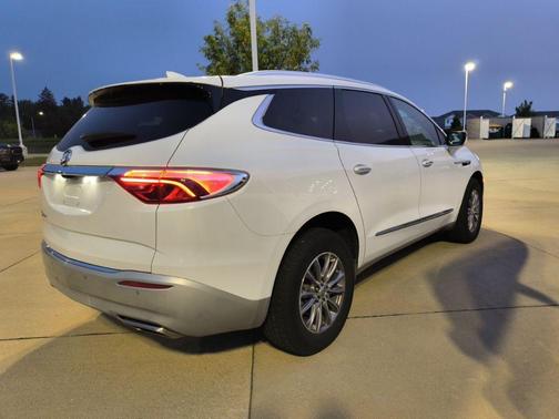 2024 Buick Enclave Premium Group