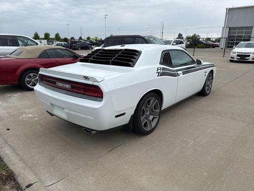 Bright White Clearcoat 2013 Dodge Challenger R/T