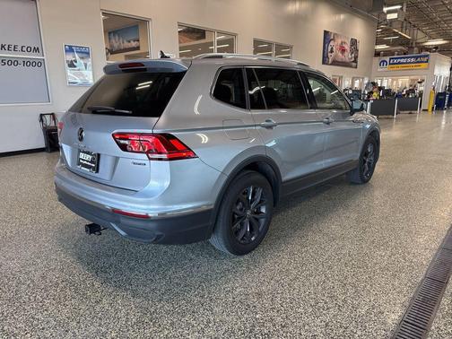2024 Volkswagen Tiguan 2.0T SE 4MOTION