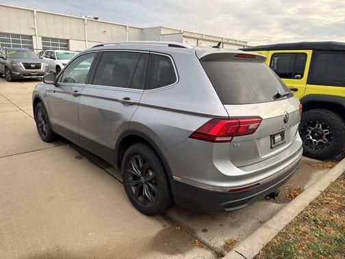 2024 Volkswagen Tiguan 2.0T SE 4MOTION