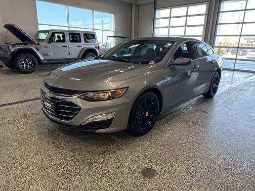 2024 Chevrolet Malibu LT
