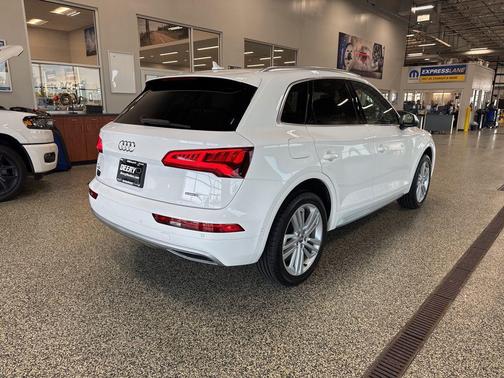 2019 Audi Q5 2.0T Prestige