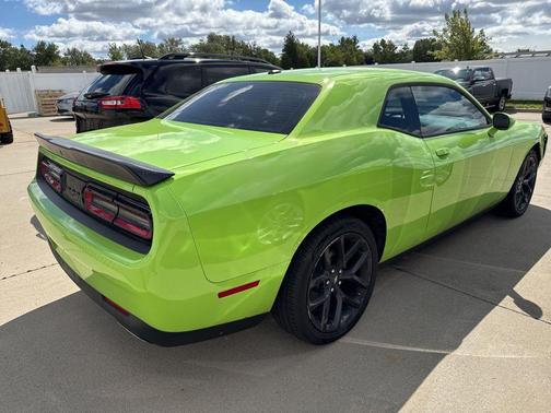2023 Dodge Challenger SXT
