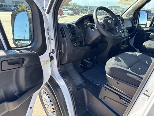 Bright White Clearcoat 2026 RAM ProMaster 2500 Tradesman