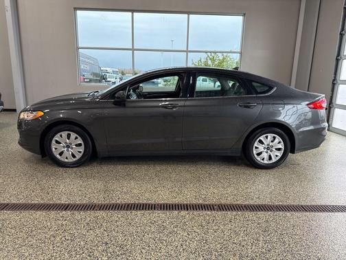 2020 Ford Fusion S