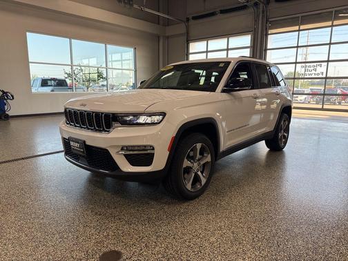 2025 Jeep Grand Cherokee Limited X