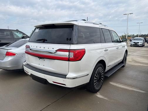 2019 Lincoln Navigator Black Label