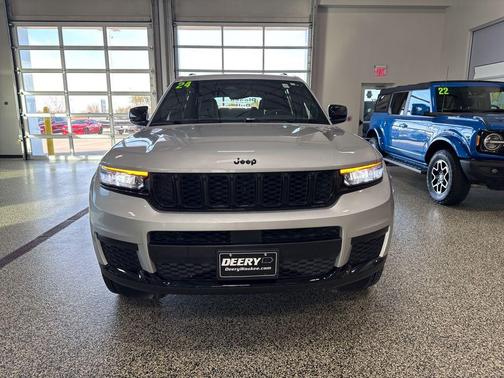 2024 Jeep Grand Cherokee L Altitude