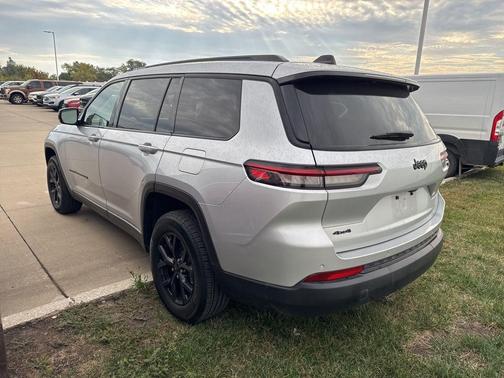 2024 Jeep Grand Cherokee L Altitude