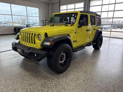 2022 Jeep Wrangler Unlimited Sport