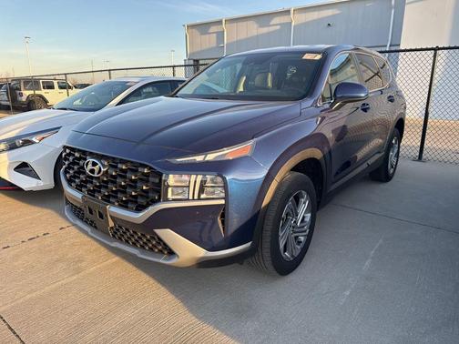 2023 Hyundai SANTA FE SE