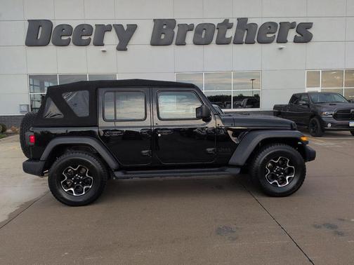 2020 Jeep Wrangler Unlimited Sport Altitude