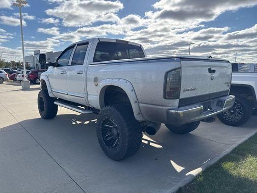 2005 Dodge Ram 2500 SLT Quad Cab
