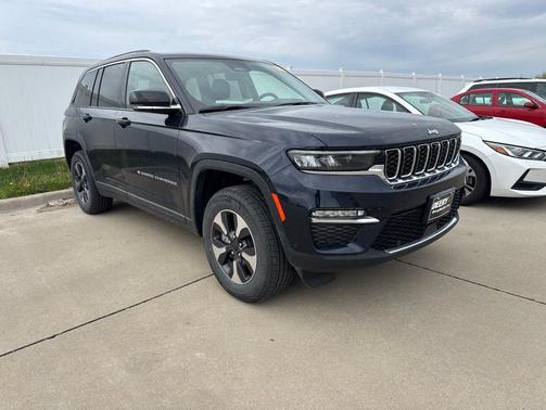 Midnight Sky 2022 Jeep Grand Cherokee 4xe Base
