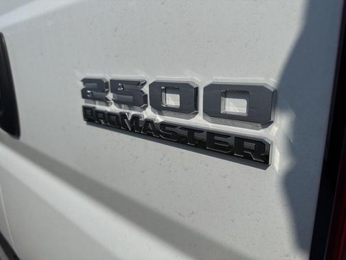 2025 RAM ProMaster 2500 Tradesman