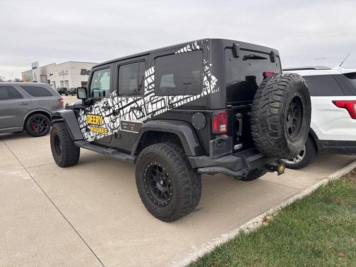 2016 Jeep Wrangler Unlimited Sahara