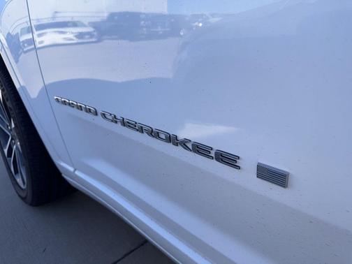 2023 Jeep Grand Cherokee Overland