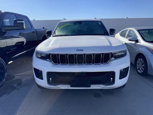 2023 Jeep Grand Cherokee Overland