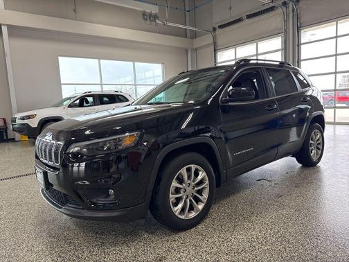 2022 Jeep Cherokee Latitude Lux