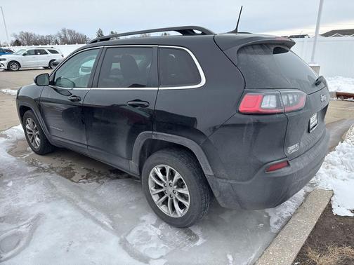 2022 Jeep Cherokee Latitude Lux