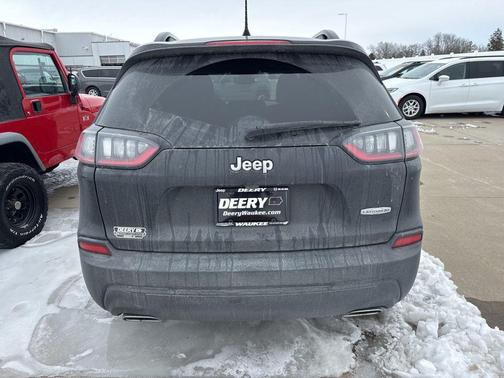 2022 Jeep Cherokee Latitude Lux
