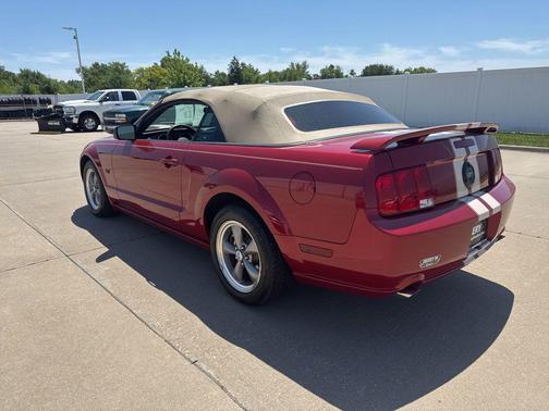 Red 2008 Ford Mustang GT Deluxe