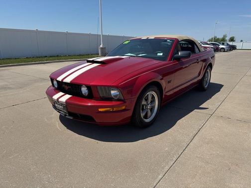 Red 2008 Ford Mustang GT Deluxe