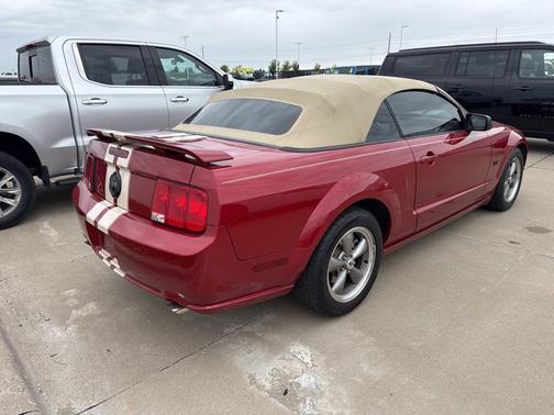 Red 2008 Ford Mustang GT Deluxe