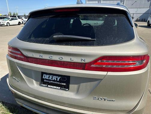 White Gold Metallic 2017 Lincoln MKC Reserve