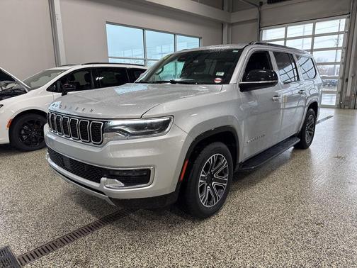 Silver Zynith 2024 Jeep Wagoneer L Series II