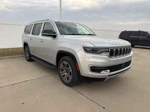 Silver Zynith 2024 Jeep Wagoneer L Series II