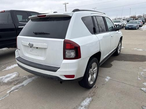 2016 Jeep Compass Sport